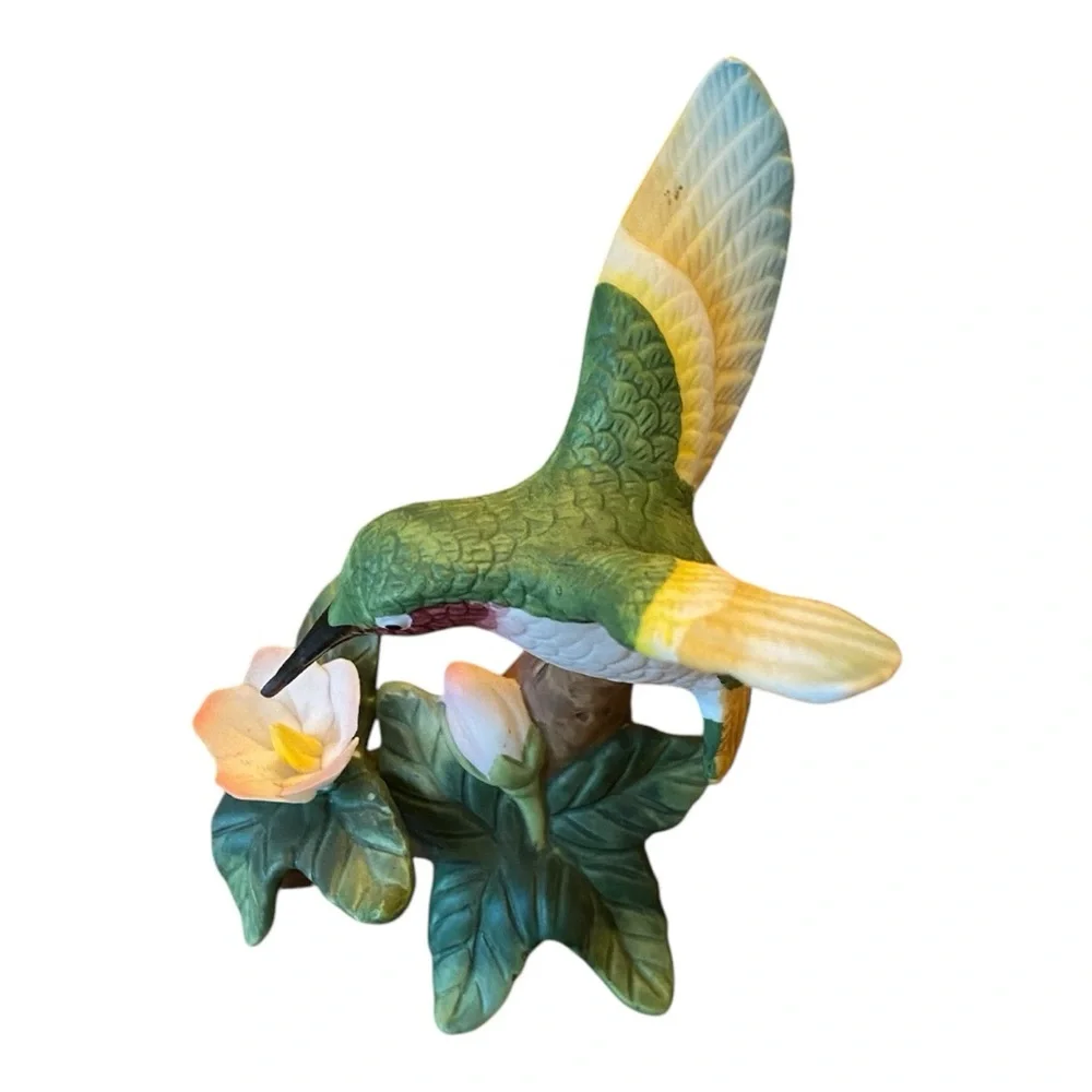 Vintage Porcelain Ruby-Throated Hummingbird Flower Figurine